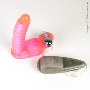 Anilla vibradora con dildo, doble penetración