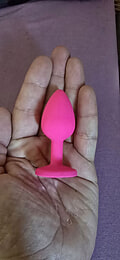 Imagen en comentario de LÁGRIMA - pequeño plug anal con brillante
